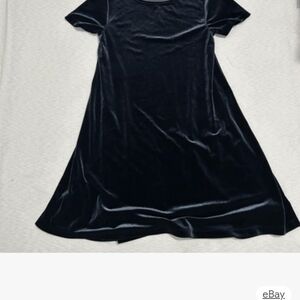 Vineyard Vines Navy Blue Velvet Dress